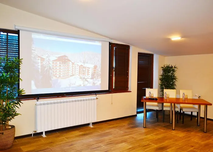 форест нук 4*