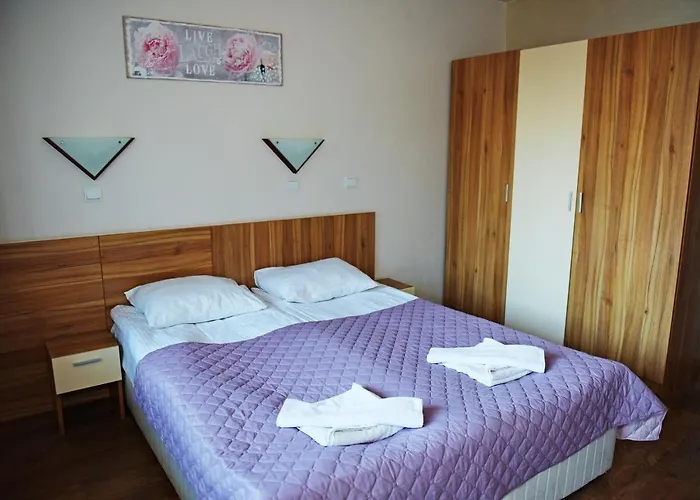 форест нук 4*