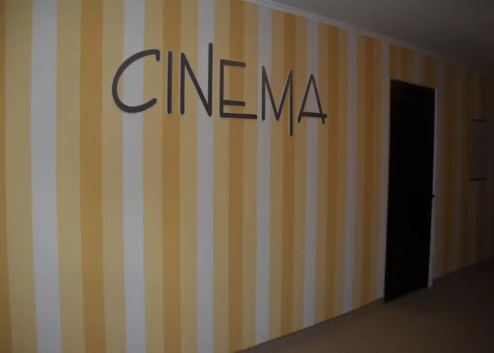 форест нук 4*